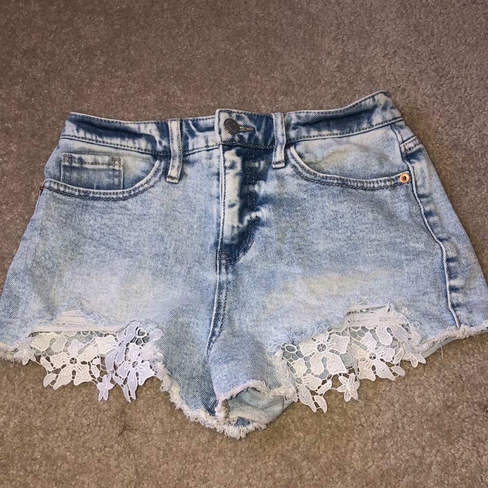 acid wash denim shorts with lace detail